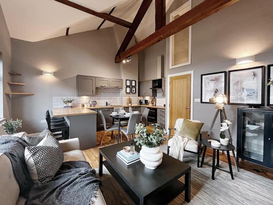 Cosy 2 Bedroom Apartment Todmorden Zewnętrze zdjęcie